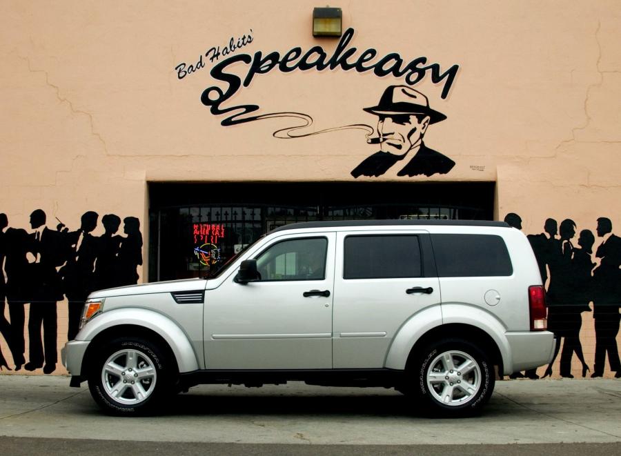  Dodge Nitro 2006 года  (фото 6 из 30)